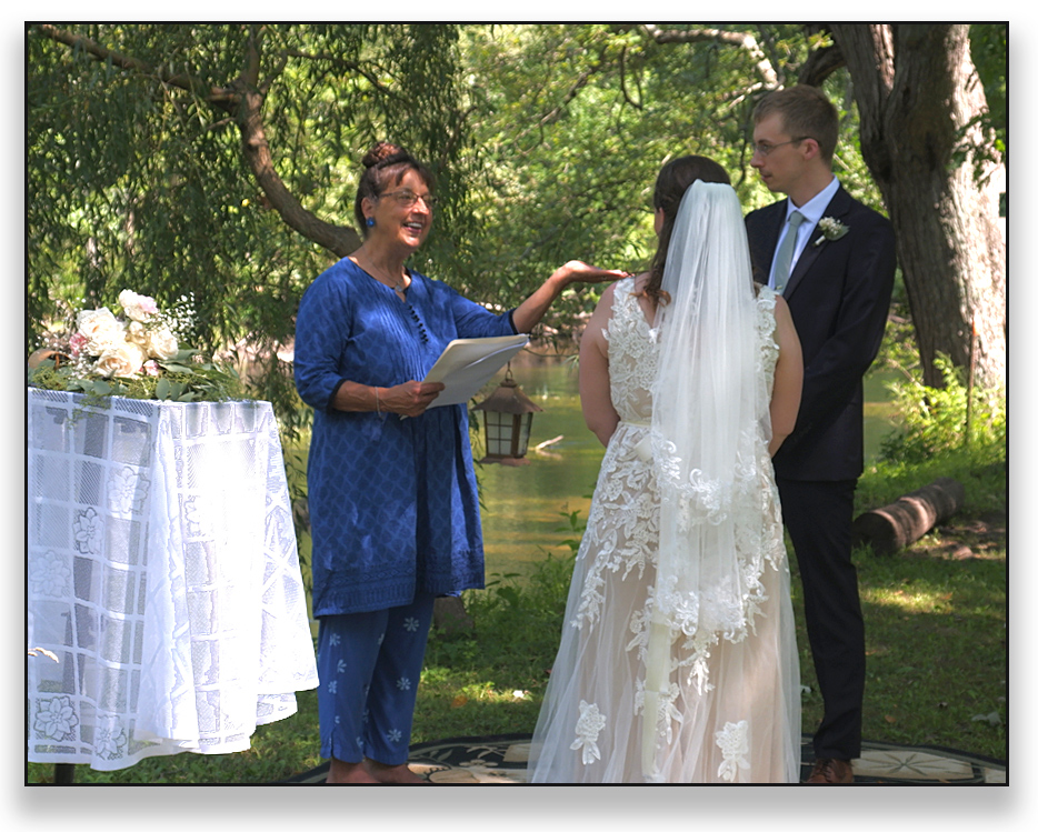 blessing the rings by the river, Trudi Cooper wedding officiant